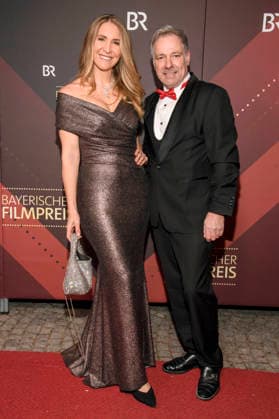 Anja Gräfin von Keyserlingk und Christian Swoboda bei der Verleihung des 47. Bayerischen Filmpreises 2025 im Prinzregententheater. München, 23.01.2026