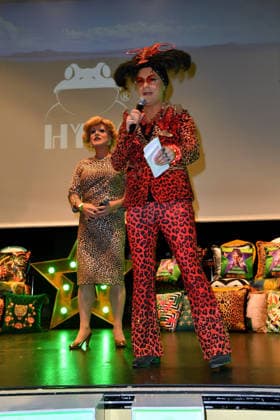 Julian Stoeckel bei der TV-Starts der neuen Staffel von Ich bin ein Star Holt mich hier raus! lädt Entertainer und Moderator Julian F.M. Stoeckel am Freitag, dem 23. Januar 2026 zur legendären Dschungelparty in Berlin am 23.01.2026