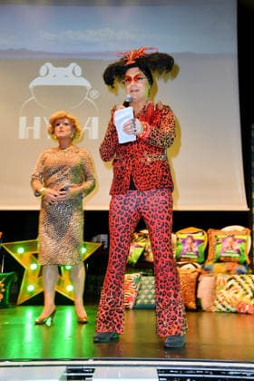Julian Stoeckel bei der TV-Starts der neuen Staffel von Ich bin ein Star Holt mich hier raus! lädt Entertainer und Moderator Julian F.M. Stoeckel am Freitag, dem 23. Januar 2026 zur legendären Dschungelparty in Berlin am 23.01.2026