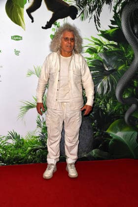 Rainer Langhans bei der TV-Starts der neuen Staffel von Ich bin ein Star Holt mich hier raus! lädt Entertainer und Moderator Julian F.M. Stoeckel am Freitag, dem 23. Januar 2026 zur legendären Dschungelparty in Berlin am 23.01.2026
