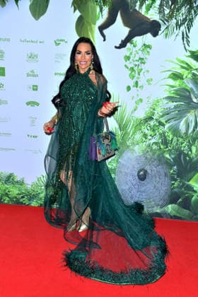 Gina-Lisa Lohfink bei der TV-Starts der neuen Staffel von Ich bin ein Star Holt mich hier raus! lädt Entertainer und Moderator Julian F.M. Stoeckel am Freitag, dem 23. Januar 2026 zur legendären Dschungelparty in Berlin am 23.01.2026