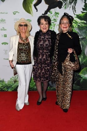 Rena Bilsbury, Helene Schneidernn (Les Humphries Singers)) und Karin Graefin Sassoli de Bianchi de Medici bei der TV-Starts der neuen Staffel von Ich bin ein Star Holt mich hier raus! lädt Entertainer und Moderator Julian F.M. Stoeckel am Freitag, dem 23. Januar 2026 zur legendären Dschungelparty in Berlin am 23.01.2026