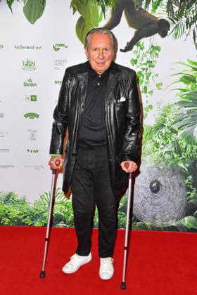 Peter Bond bei der TV-Starts der neuen Staffel von Ich bin ein Star Holt mich hier raus! lädt Entertainer und Moderator Julian F.M. Stoeckel am Freitag, dem 23. Januar 2026 zur legendären Dschungelparty in Berlin am 23.01.2026