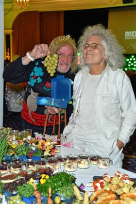 Hans-Werner Olm und Rainer Langhans bei der TV-Starts der neuen Staffel von Ich bin ein Star Holt mich hier raus! lädt Entertainer und Moderator Julian F.M. Stoeckel am Freitag, dem 23. Januar 2026 zur legendären Dschungelparty in Berlin am 23.01.2026