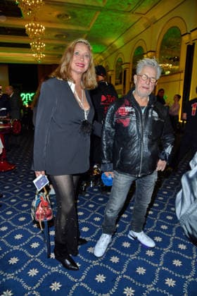 Regine Prause mit Ehemann Martin Semmelrogge bei der TV-Starts der neuen Staffel von Ich bin ein Star Holt mich hier raus! lädt Entertainer und Moderator Julian F.M. Stoeckel am Freitag, dem 23. Januar 2026 zur legendären Dschungelparty in Berlin am 23.01.2026