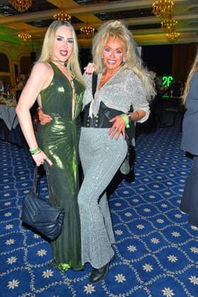 Jessica Haller und Bea Fiedler bei der Dschungelparty zum TV-Start von Ich bin ein Star - Holt mich hier raus! (RTL) am 23.01.2026 im Hotel JW Marriott in Berlin Dschungelcamp- Party 2026 in Berlin