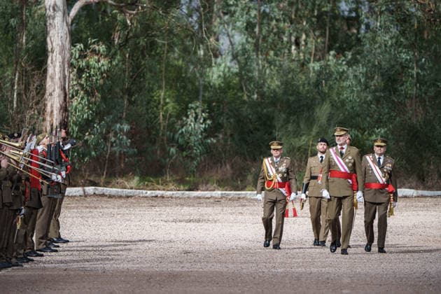 The King presides over the swearing in of the flag of the military troops of the Spanish Army in Cáceres King Felipe VI attends the oath before the flag of the military troops of the Spanish Army, at the Centro de Formación de Tropa Cefot nº 1, Santa Ana barracks, on January 24, 2026, in Cáceres, Extremadura Spain The Troop Training Center No. 1 CEFOT 1 is a military training center of the Spanish Army located in the vicinity of the Spanish city of Cáceres It is one of the two Troop Training Centers soldier, corporal and lance corporal in Spain along with the Troop Training Center No. 2, located in San Fernando Cadiz 24 JANUARY 2026 LAND ARMY FLAG SWEARING Caceres, Extremadura Caceres, Extremadura Spain  Copyright: xJavierxCintasx 7241075