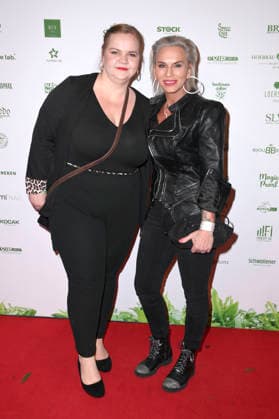 Annika Kärsten-Hoenig mit Gast bei der 8. Dschungelparty zum Start der RTL Show Ich bin ein Star - Holt mich hier raus! im Hotel JW Marriott. Berlin, 23.01.2026