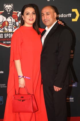 Verleihung des Ehrenpreis des Berliner Presseballs für Presse- und Meinungsfreiheit Berlin, 24..01.2026 Arthur Abraham mit Ehefrau Lusya Hovhannisyan bei der Verleihung des Ehrenpreises des Berliner Presseballs für Presse- und Meinungsfreiheit im Hotel JW Marriott in Berlin Berlin Copyright: xMatthiasxGränzdörferx