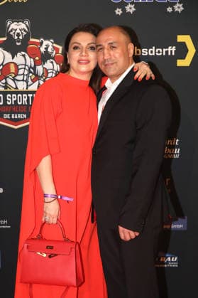 Verleihung des Ehrenpreis des Berliner Presseballs für Presse- und Meinungsfreiheit Berlin, 24..01.2026 Arthur Abraham mit Ehefrau Lusya Hovhannisyan bei der Verleihung des Ehrenpreises des Berliner Presseballs für Presse- und Meinungsfreiheit im Hotel JW Marriott in Berlin Berlin Copyright: xMatthiasxGränzdörferx