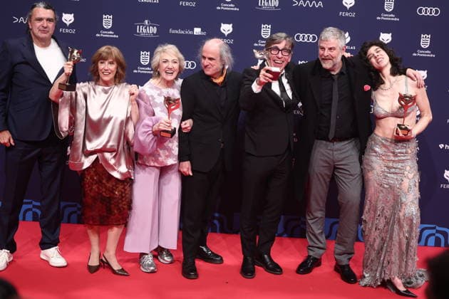 Photocall of winners at the Feroz Awards 2026 The Poquita fe team poses with the awards they have won on the red carpet of the winners at the Feroz Awards 2026, at the Pazo da Cultura, on January 24, 2026, in Pontevedra, Galicia Spain The Feroz Awards are presented annually by the Spanish Association of Cinematographic Informers since 2014, with the aim of highlighting the best of the years audiovisual production, both in film and television 24 JANUARY 2026 Pontevedra Galicia Pontevedra Galicia Galicia Spain  Copyright: xEduardoxParrax 7242579