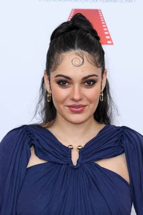 Nilam Farooq - Portraits beim 50. DEUTSCHEN FILMBALL im Hotel Bayerischer Hof in München am 24.01.2026