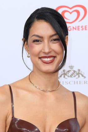 Rebecca Mir - Portraits beim 50. DEUTSCHEN FILMBALL im Hotel Bayerischer Hof in München am 24.01.2026