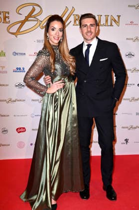Dennis Ivanovic mit Freundin Maya Neuwirth beim Presseball Berlin 2026 im JW Marriott Hotel. Berlin, 24.01.2026