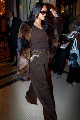 Rihanna and her partner A AP Rocky went to dinner at the Plaza Athénée in Paris on January 24, 2026 Yehiel Chekroune Bestimage Rihanna and her partner A AP Rocky went to dinner at the Plaza Athénée in Paris on January 24, 2026 Paris France  Copyright: xYehielxChekrounex xBestimagexYehielxChekrounex xBestimagex