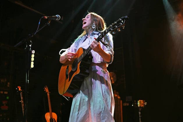 The 502s performing at the Forum in London LONDON, ENGLAND - JANUARY 24: Graci Phillips of ˜The 502s™ performing at the Forum on January 24, 2026 in London, England. CAP MAR MAR Great Britain Copyright: xMartinxHarris CapitalxPicturesx