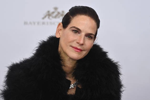 Bibiana BEGLAU (Schauspielerin). Einzelbild,angeschnittenes Einzelmotiv,Portrait,Portraet. 50.Deutscher Filmball, Roter Teppich,Red Carpet, am 24.01.2026 im H o t e l B a y e r i s c h e r H o f, M u e n c h e n.