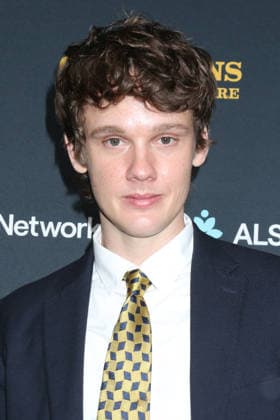 January 25, 2026, Pasadena, California, USA: LOS ANGELES - JAN 24: Hunter Doohan at the ALS Network Gala at the Convention Center Ballroom on January 24, 2026 in Pasadena, CA Pasadena USA - ZUMAb170 20260125_aap_b170_013 Copyright: xKayxBlakex