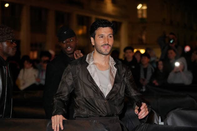 Sebastián Yatra Arrivals at the Hermès show at the Palais Brogniart Paris Fashion Week Prêt à Porter Homme Automne Hiver 2026 2027 Arrivals at the Hermès Collection Homme Prêt à Porter Automne Hiver 2026 2027 show during Paris Fashion Week PFW at the Palais Brogniart on January 24, 2026 Anne Sophie Guebet Bestimage Arrivals at the Hermès Mens Ready to Wear Autumn Winter 2026 2027 Collection show during Paris Fashion Week PFW at the Palais Brogniart on January 24, 2026 Paris France  Copyright: xAnne-SophiexGuebeyx xBestimagexAnne-SophiexGuebeyx xBestimagex