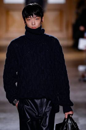 Hermès Mens Ready to Wear Autumn Winter 2026 2027 Collection fashion show during Paris Fashion Week PFW at Palais Brongniart on January 24, 2026 Hermès Mens Ready to Wear Autumn Winter 2026 2027 Collection fashion show during Paris Fashion Week PFW at Palais Brongniart on January 24, 2026 Paris France  Copyright: xAgencex xBestimagexAgencex xBestimagex
