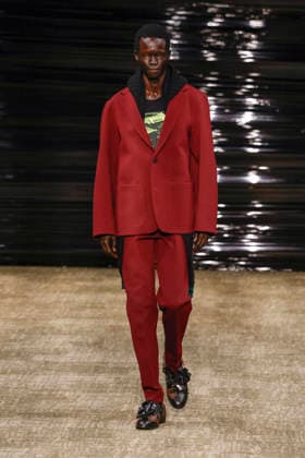 Kolor Mens Ready to Wear Autumn Winter 2026 2027 Collection fashion show during Paris Fashion Week PFW on January 24, 2026 Kolor Mens Ready to Wear Autumn Winter 2026 2027 Collection fashion show during Paris Fashion Week PFW on January 24, 2026 Paris France  Copyright: xAgencex xBestimagexAgencex xBestimagex