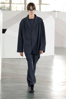 Kiko Kostadinov Mens Ready to Wear Autumn Winter 2026 2027 Collection fashion show during Paris Fashion Week PFW on January 24, 2026 Kiko Kostadinov Mens Ready to Wear Autumn Winter 2026 2027 Collection fashion show during Paris Fashion Week PFW on January 24, 2026 Paris France  Copyright: xAgencex xBestimagexAgencex xBestimagex