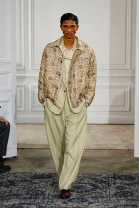 Kartik Research Mens Ready to Wear Autumn Winter 2026 2027 Collection fashion show during Paris Fashion Week PFW on January 24, 2026 Kartik Research Mens Ready to Wear Autumn Winter 2026 2027 Collection fashion show during Paris Fashion Week PFW on January 24, 2026 Paris France  Copyright: xAgencex xBestimagexAgencex xBestimagex