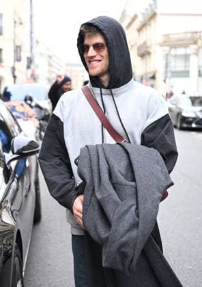Semi exclusive Miguel Bernardeau from the Netflix series Elite leaves the Ritz Hotel during Paris Fashion Week PFW on January 25, 2026 Pierre Perusseau Bestimage Semi exclusive Miguel Bernardeau from the Netflix series Elite leaves the Ritz Hotel during Paris Fashion Week PFW on January 25, 2026 Paris France  Copyright: xPierrexPerusseaux xBestimagexPierrexPerusseaux xBestimagex