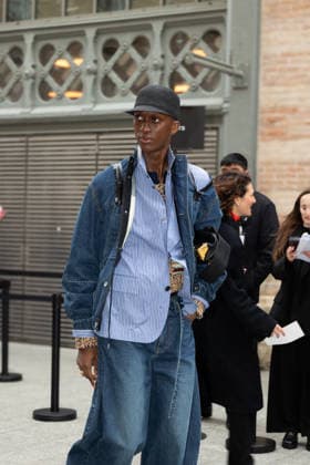 Guest Arrivées au défilé Sacai Collection Homme Prêt à Porter Automne Hiver 2026 2027 lors de la Fashion Week de Paris PFW le 25 janvier 2026 Shana Abitbol Bestimage Arriving at the Sacai Mens Ready to Wear Fall Winter 2026 2027 Collection show during Paris Fashion Week PFW on January 25, 2026 Paris France  Copyright: xShanaxAbitbolx xBestimagexShanaxAbitbolx xBestimagex