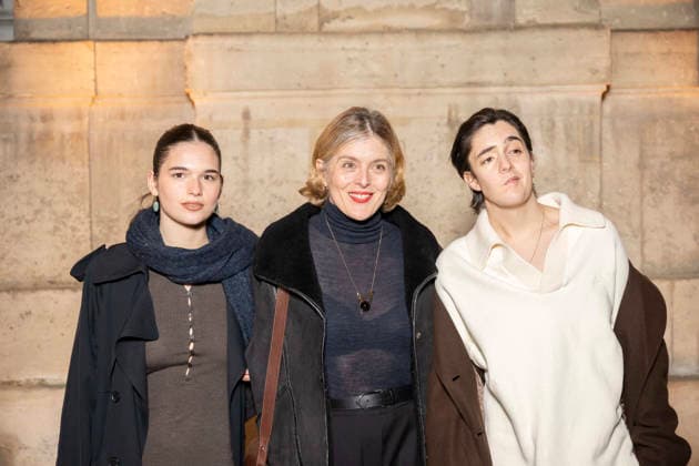 PFW Jacquemus photocall EB Rebecca Elkaim, Valerie Donzelli and Gabriel Donzelliattends the Jacquemus Menswear Fall Winter 2026-2027 show as part of Paris Fashion Week on January 25, 2026 in Paris, France. Photo by Eliot Blondet ABACAPRESS.COM Paris France France  Copyright: xBlondetxEliot ABACAx