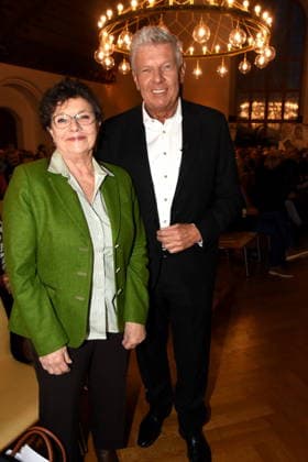 Monika Baumgartner Schauspielerin Dieter Reiter Oberbuergermeister Muenchen 25.01.2025 Herz fuer Herz Empfang der Stadt Muenchen im Alten Rathaus fuer Menschen nach Herztransplantation laedt das LMU Klinikum Foto Muenchen