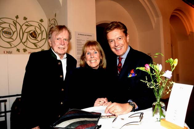 Prof Dr. med .Bruno Elke Reichart Herzchirurg Prof.Dr. med Bruno Meiser LMU Leiter Transplantationszentrum Muenchen Muenchen 25.01.2025 Herz fuer Herz Empfang der Stadt Muenchen im Alten Rathaus fuer Menschen nach Herztransplantation laedt das LMU Klinikum Foto Muenchen