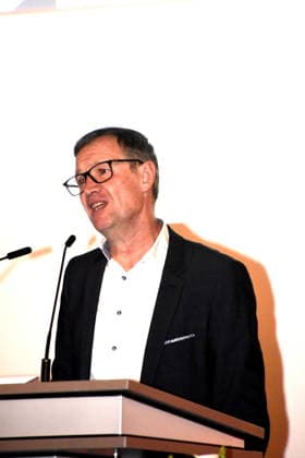 Prof Dr. med Christian Hagl, Direktor der Klinik fuer Herzchirurgie am LMU Klinikum. Muenchen 25.01.2025 Herz fuer Herz Empfang der Stadt Muenchen im Alten Rathaus fuer Menschen nach Herztransplantation laedt das LMU Klinikum Foto Muenchen
