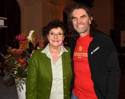 Monika Baumgartner Schauspielerin Thomas Huber Extrembergsteiger Muenchen 25.01.2025 Herz fuer Herz Empfang der Stadt Muenchen im Alten Rathaus fuer Menschen nach Herztransplantation laedt das LMU Klinikum Foto Muenchen
