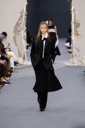 Défilé Sacai Collection Homme Prêt à Porter Automne Hiver 2026 2027 lors de la Fashion Week de Paris, le 25 janvier 2026 Sacai Fashion Show Men Ready to Wear Fall Winter 2026 2027 Collection , during Paris Fashion Week on january 25th 2026 Paris France  Copyright: xAgencex xBestimagexAgencex xBestimagex