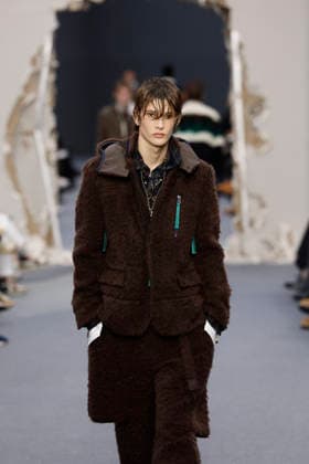 Défilé Sacai Collection Homme Prêt à Porter Automne Hiver 2026 2027 lors de la Fashion Week de Paris, le 25 janvier 2026 Sacai Fashion Show Men Ready to Wear Fall Winter 2026 2027 Collection , during Paris Fashion Week on january 25th 2026 Paris France  Copyright: xAgencex xBestimagexAgencex xBestimagex