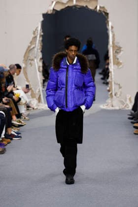 Défilé Sacai Collection Homme Prêt à Porter Automne Hiver 2026 2027 lors de la Fashion Week de Paris, le 25 janvier 2026 Sacai Fashion Show Men Ready to Wear Fall Winter 2026 2027 Collection , during Paris Fashion Week on january 25th 2026 Paris France  Copyright: xAgencex xBestimagexAgencex xBestimagex