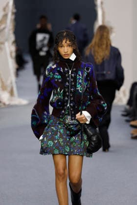Défilé Sacai Collection Homme Prêt à Porter Automne Hiver 2026 2027 lors de la Fashion Week de Paris, le 25 janvier 2026 Sacai Fashion Show Men Ready to Wear Fall Winter 2026 2027 Collection , during Paris Fashion Week on january 25th 2026 Paris France  Copyright: xAgencex xBestimagexAgencex xBestimagex