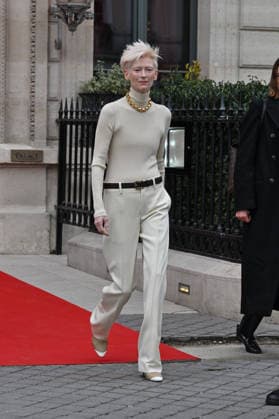 PFW Haute Couture Tilda Swinton Out Of Hotel Tilda Swinton seen out of hotel during Paris Fashion Week Haute Couture in Paris, France on January 26, 2026. Photo by Julien Reynaud APS-Medias ABACAPRESS.COM Paris France  Copyright: xReynaudxJulien APS-Medias ABACAx