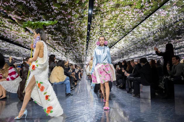 PFW Dior runway A model wears a creation as part of the Christian Dior Spring Summer 2026 Haute Couture collection presented in Paris, on January 26, 2026. Photo by Eliot Blondet ABACAPRESS.COM Paris France France  Copyright: xBlondetxEliot ABACAx