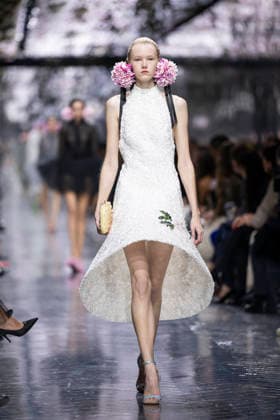 PFW Dior runway A model wears a creation as part of the Christian Dior Spring Summer 2026 Haute Couture collection presented in Paris, on January 26, 2026. Photo by Eliot Blondet ABACAPRESS.COM Paris France France  Copyright: xBlondetxEliot ABACAx