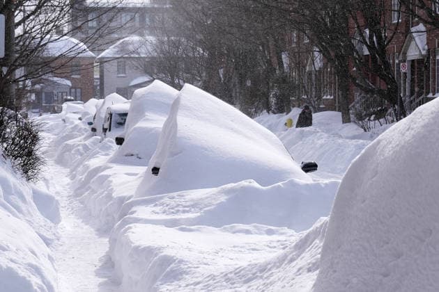 Aftermath of the Snowstorm in Toronto TORONTO, CANADA - JANUARY 26 : Parked cars are buried in snow after a heavy snowfall in Toronto, Ontario, Canada on January 26, 2026. Mert Alper Dervis Anadolu Ontario Canada. Editorial use only. Please get in touch for any other usage.  Copyright: x2026xAnadoluxMertxAlperxDervisx