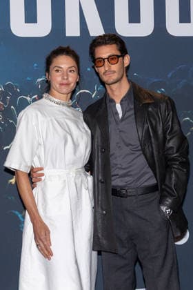 Gourou Paris Film Premiere NB Natasha Andrews, Pierre Niney attends Gourou Paris Film Premiere at Pathe Palace on January 26, 2026 in Paris, France. Photo by Nasser Berzane ABACAPRESS.COM Paris France  Copyright: xBerzanexNasser ABACAx