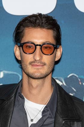 Gourou Paris Film Premiere NB Pierre Niney attends Gourou Paris Film Premiere at Pathe Palace on January 26, 2026 in Paris, France. Photo by Nasser Berzane ABACAPRESS.COM Paris France  Copyright: xBerzanexNasser ABACAx