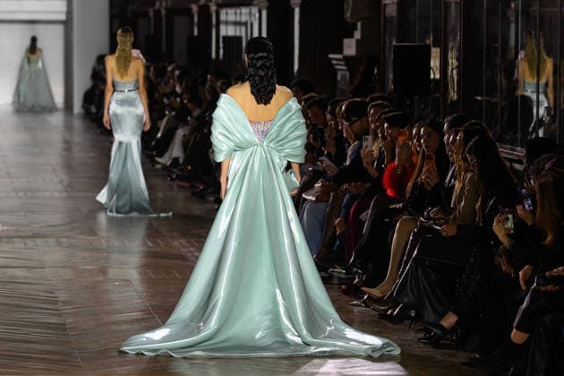 PFW - Tony Ward Runway Models walk the runway during the Tony Ward Haute Couture Week Spring Summer 2026 show as part of Paris Fashion Week on January 26, 2026 in Paris, France. Photo by Laurent Zabulon ABACAPRESS.COM Paris France  Copyright: xZabulonxLaurent ABACAx