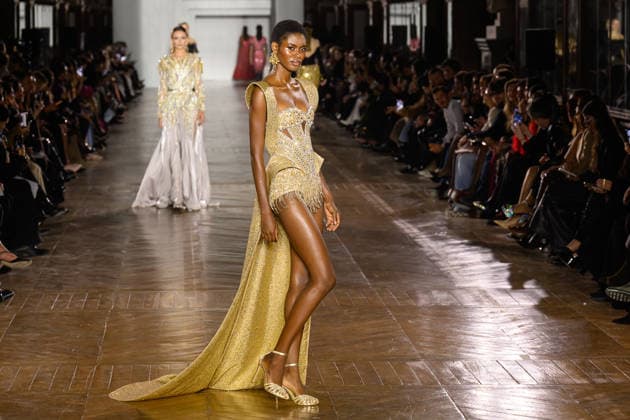 PFW - Tony Ward Runway Models walk the runway during the Tony Ward Haute Couture Week Spring Summer 2026 show as part of Paris Fashion Week on January 26, 2026 in Paris, France. Photo by Laurent Zabulon ABACAPRESS.COM Paris France  Copyright: xZabulonxLaurent ABACAx