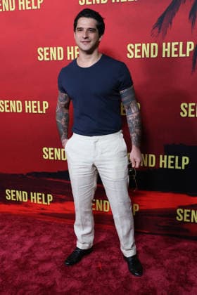 January 26, 2026, Los Angeles, California, USA: LOS ANGELES - JAN 21: Tyler Posey at Send Help World Premiere at the TCL Chinese Theater IMAX on January 21, 2026 in Los Angeles, CA Los Angeles USA - ZUMAb170 20260126_aap_b170_050 Copyright: xKayxBlakex