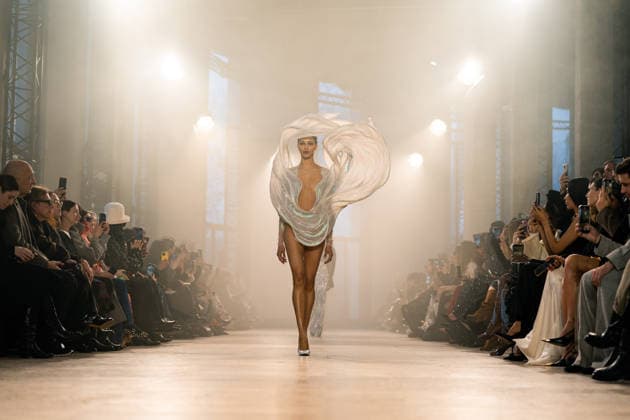 Rahul Mishra - Runway - Paris Fashion Week - Haute Couture Week Spring Summer 2026 A model walks the runway durinh the Rahul Mishra Haute Couture Week Spring Summer 2026 show as part of the Paris Fashion Week., Credit:Lounis Tiar Avalon France, Paris  Copyright: xLounisxTiarx xAvalonx 1069625379