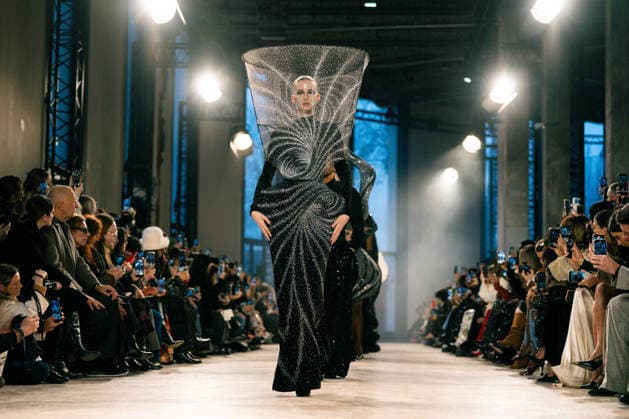 Rahul Mishra - Runway - Paris Fashion Week - Haute Couture Week Spring Summer 2026 A model walks the runway durinh the Rahul Mishra Haute Couture Week Spring Summer 2026 show as part of the Paris Fashion Week., Credit:Lounis Tiar Avalon France, Paris  Copyright: xLounisxTiarx xAvalonx 1069627084
