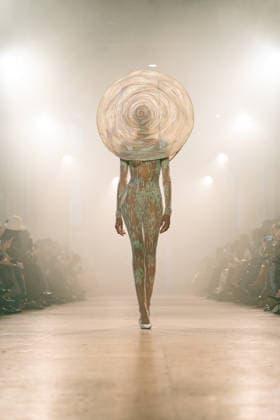 Rahul Mishra - Runway - Paris Fashion Week - Haute Couture Week Spring Summer 2026 A model walks the runway durinh the Rahul Mishra Haute Couture Week Spring Summer 2026 show as part of the Paris Fashion Week., Credit:Lounis Tiar Avalon France, Paris  Copyright: xLounisxTiarx xAvalonx 1069628875